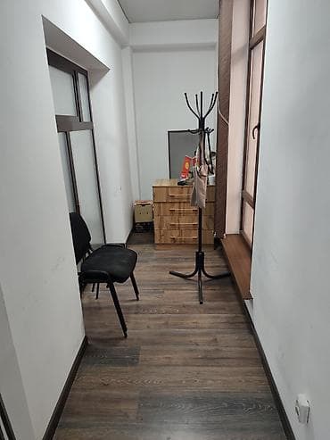кошары в аренду: Аренда офисов, 50 м², В бизнес центре — 6