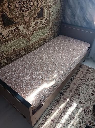 Односпальная кровать с ортопедическим основанием. - Размер спального at lalafo.kg Односпальная кровать с ортопедическим основанием. - Размер спального