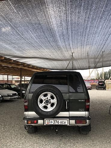 2 4 д: Isuzu Trooper: 2002 г., 3 л, Механика, Дизель, Внедорожник — 2