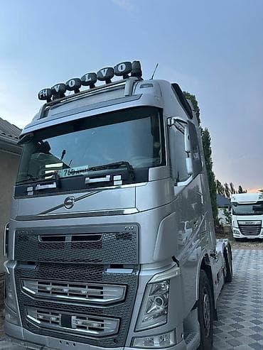 Транспорт: Тягач, Volvo, 2016 г., Без прицепа — 2