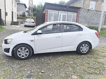 авто до 3000: Chevrolet Aveo: 2013 г., 1.6 л, Механика, Бензин, Седан — 1