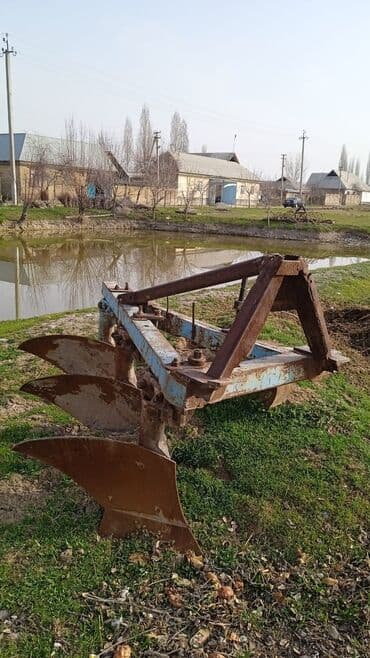 Тракторы ЛТЗ: Мтз 82 сатыла комплект ноокенде сакалды айылда варианты бар же Ешка — 11