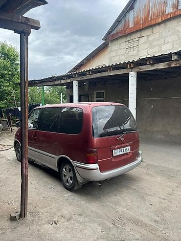 55 camry: Nissan Serena: 1994 г., 2 л, Механика, Бензин, Минивэн — 4