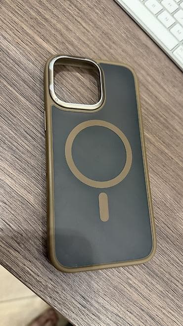 Чехол на iPhone 16 pro max, покупала в iStore Есть немного потертость at lalafo.kg Чехол на iPhone 16 pro max, покупала в iStore Есть немного потертость