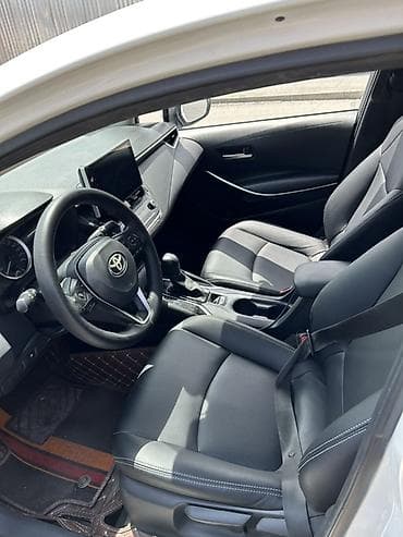 highlander 2012: Toyota Corolla: 2019 г., 1.8 л, Вариатор, Гибрид, Седан — 5