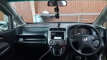 Унаа сатуу: Honda Stream: 2001 г., 1.7 л, Автомат, Бензин, Универсал — 4