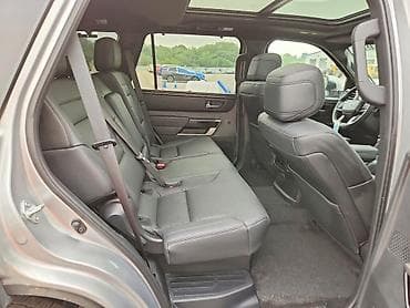 sequia: Toyota Sequoia: 2025 г., Гибрид, Внедорожник — 9