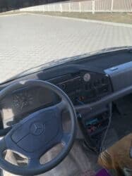 домкрат от спринтера: Mercedes-Benz Спринтер: 1998 г., 2.9 л, Механика, Дизель, Фургон — 9