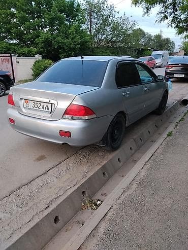 mitsubishi eclipse: Mitsubishi Lancer: 2004 г., 1.6 л, Механика, Бензин, Седан — 3