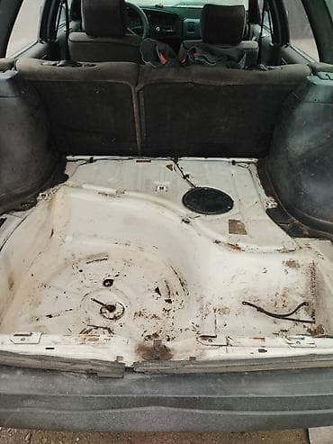 ваз жигули лада: Продаётся универсал с большим багажным отсеком. Особенности: - Кузов — 1