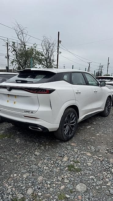 beta fpv: Changan Uni-Z: 2026 г., 1.5 л, Робот, Бензин, Кроссовер — 2