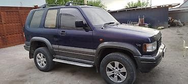 въезд: Isuzu Bighorn: 1997 г., 3.2 л, Автомат, Газ, Внедорожник — 6