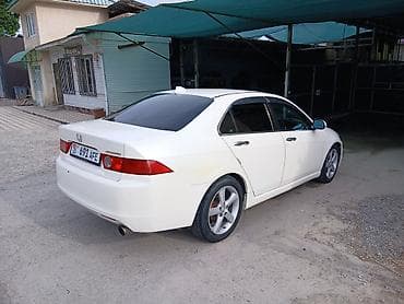 2 8: Honda Accord: 2003 г., 2 л, Автомат, Бензин, Седан — 9