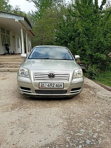 Toyota Avensis: 2003 г., 2 л, Автомат, Бензин, Седан