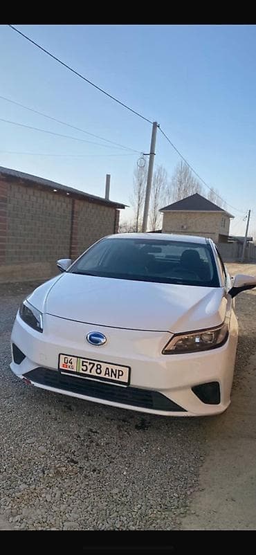 gac ayon s: Электромобиль GAC Aion S (белый седан) Основные характеристики: - — 3