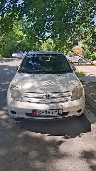 corolla 2004: Toyota Ist: 2003 г., 1.3 л, Автомат, Бензин, Хэтчбэк — 2