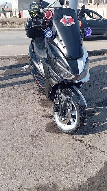 фары на мопед: Скутер с агрессивным скутер макси цена оканчателно скутер в идеале — 4