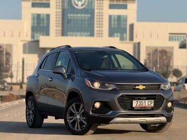 капот на аккорд: Chevrolet Tracker: 2020 г., 1.4 л, Автомат, Бензиновая, Кроссовер — 3