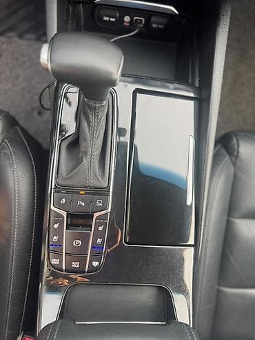 сед: Kia Cadenza: 2019 г., Седан — 7