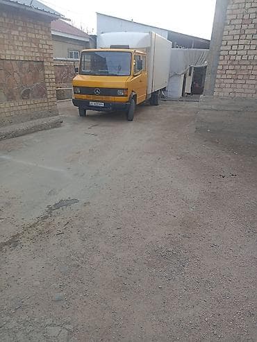 Грузовик, Mercedes-Benz, Стандарт, 5 т, Б/у — 2
