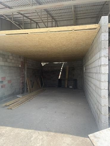 обмен на погрузчик: Гараж/бокс из шлакоблока с откатными металлическими воротами и — 4