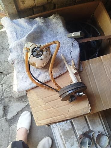 Автозапчасти: Бензонасос Volkswagen Оригинал, Германия — 2