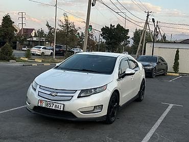 Продажа авто: Chevrolet Volt: 2013 г., 1.4 л, Автомат, Гибрид, Хэтчбэк — 2