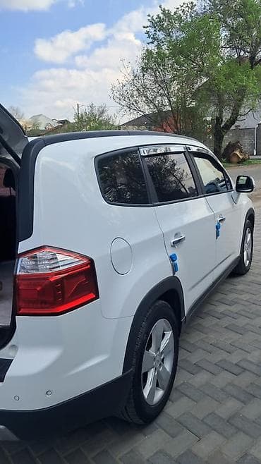 daewoo winstorm: Chevrolet Orlando: 2017 г., 2 л, Автомат, Газ, Минивэн — 3