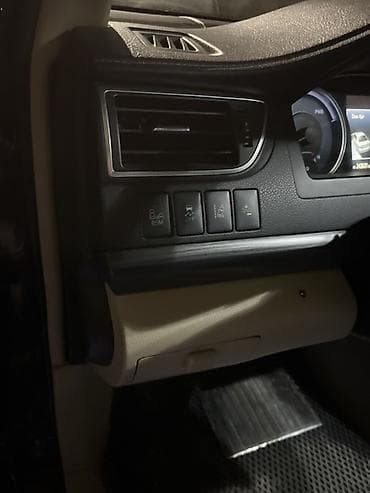 Toyota: Toyota Camry: 2016 г., 2.5 л, Автомат, Гибрид, Седан — 5