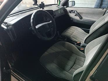 ручки на пассат: Volkswagen Passat Variant: 1989 г., 1.8 л, Механика, Бензин, Универсал — 7