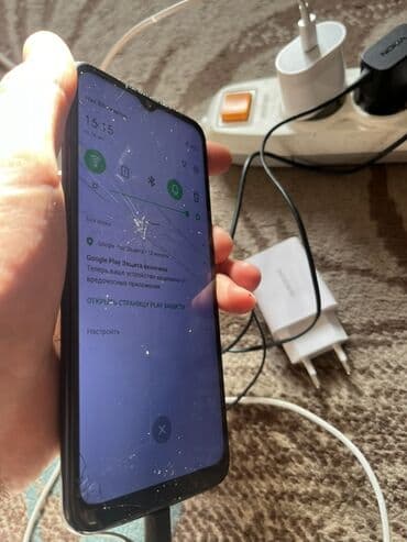 телефен: Infinix Hot 10i, Колдонулган, 64 ГБ, түсү - Кара, 2 SIM — 3