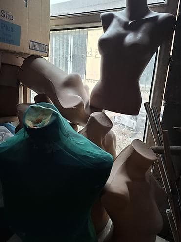 Тигүүчүлөр үчүн отургучтар: Продается комплект мебели и оборудования для ателье/швейного цеха: - — 7