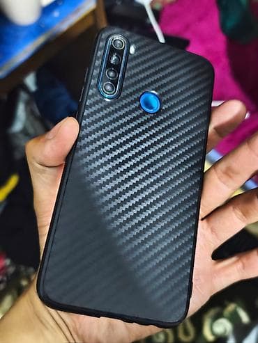 tecno spark 9pro: Смартфон с тройной камерой и сканером отпечатка пальца сзади. - Экран — 2