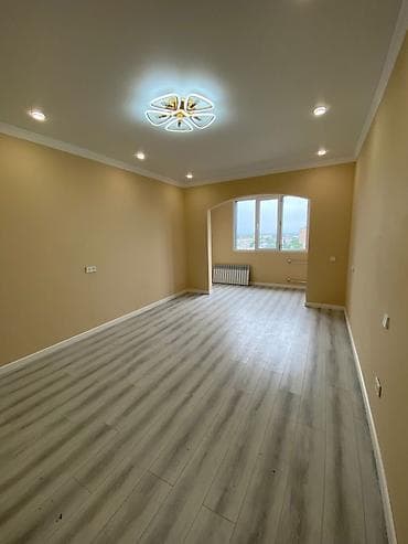 1 комната, 44 м², 106 серия улучшенная, 9 этаж, Евроремонт at lalafo.kg 1 комната, 44 м², 106 серия улучшенная, 9 этаж, Евроремонт
