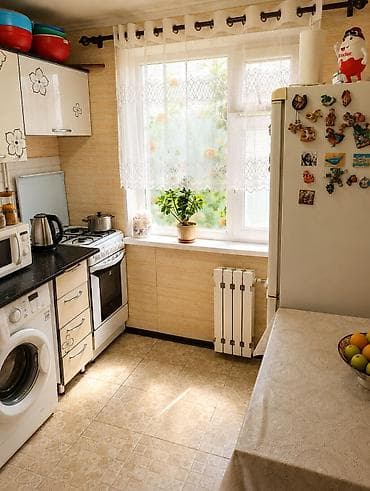 Кыймылсыз мүлк: 2 бөлмө, 42 м², 4-мкр 104-серия, 4 кабат, Евро оңдоо — 9