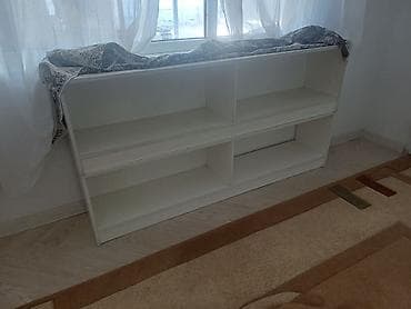 small table: Белый открытый стеллаж/тумба с двумя ярусами полок. - Конфигурация: 2 — 1