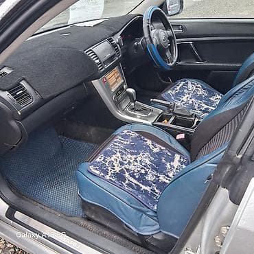 сабару легаси: Subaru Legacy (правый руль), серебристый седан/универсал — интерьер и — 6