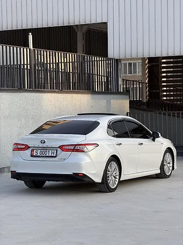 2 uz fe: Toyota Camry: 2017 г., 2.5 л, Автомат, Седан — 2