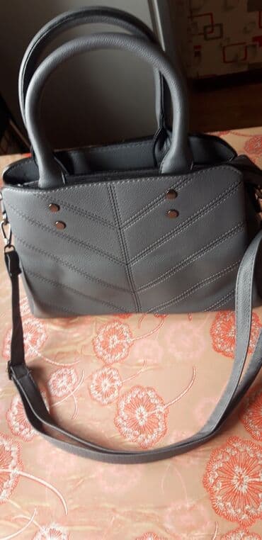 чехол для документов: Сумка из эко кожи хорошего качество, легкая вместительная и удобная в — 5