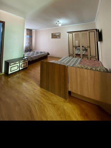 дом на иссык куле купить: Сдаю гостевой дом на 90мест! Имеется столовая, в каждом номере есть — 23