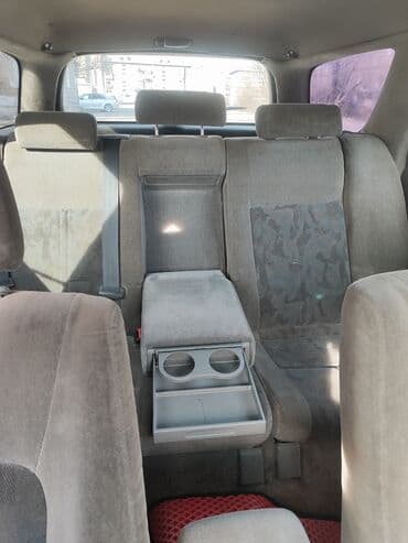 багажник спада: Toyota Camry: 1997 г., 2.5 л, Автомат, Бензин, Универсал — 8