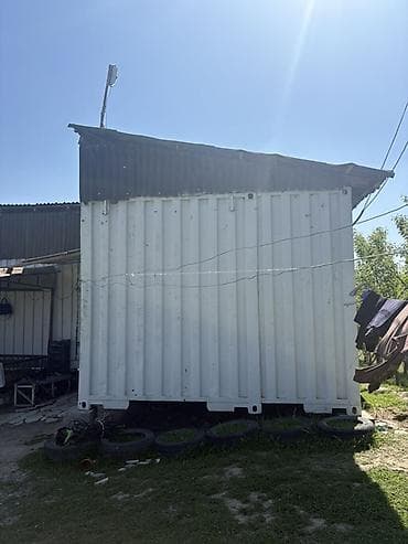 гараж металический: Бытовой модуль из морских контейнеров с террасой - Компоновка: два — 10