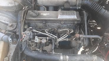 марат авто: Mazda 626: 1990 г., 2 л, Механика, Дизель, Седан — 4