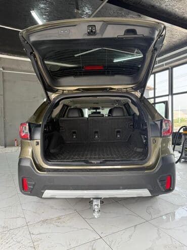 продаю субару оутбек: Subaru Outback: 2020 г., 2.5 л, Типтроник, Бензиновая, Кроссовер — 3