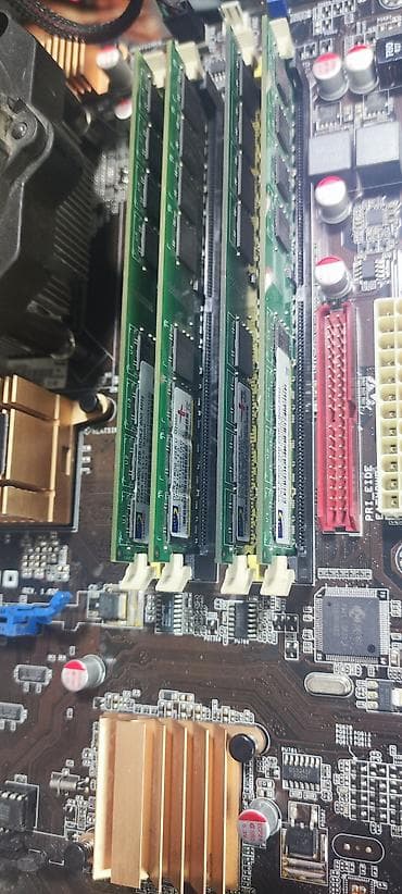 microsoft ноутбук: Core 2 quad 2.4 гц 8g raam twinMOS редкая и что же время мощная — 2