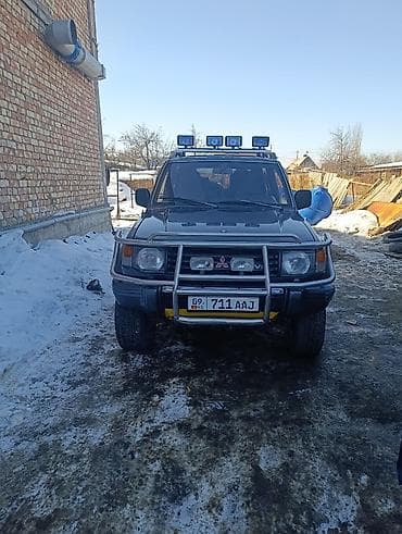 срочно срочно продаю горит: Mitsubishi Pajero: 1994 г., 3 л, Механика, Бензин, Внедорожник — 2