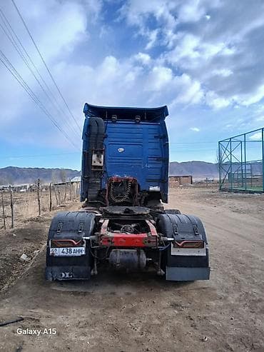 Тягач, Volvo, 2002 г., Без прицепа