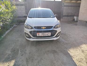 хедчбек: Chevrolet Spark: 2018 г., 1.4 л, Автомат, Бензин, Хэтчбэк — 2