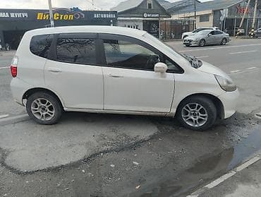 полики фит: Honda Fit: 2004 г., 1.3 л, Вариатор, Бензин, Хэтчбэк — 5