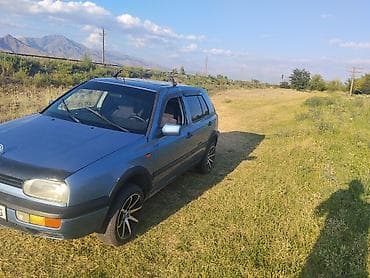 Транспорт: Volkswagen Golf: 1993 г., 1.8 л, Механика, Бензин, Хэтчбэк — 3